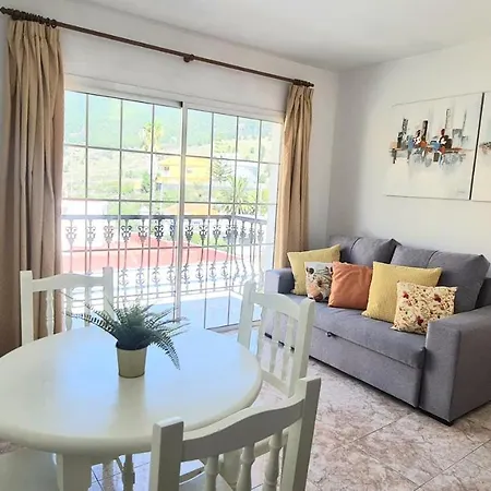 Oton Apartment